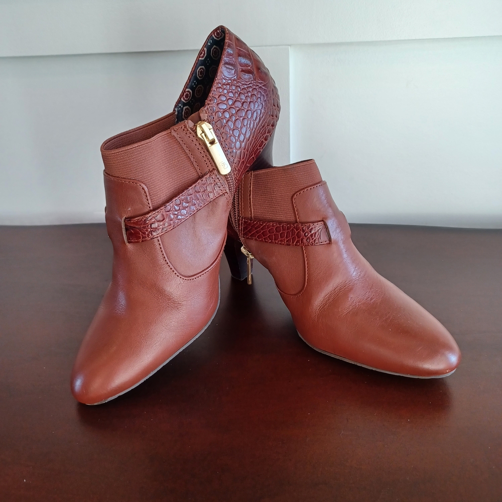 Joan & David Elegant Brown Ankle Boots